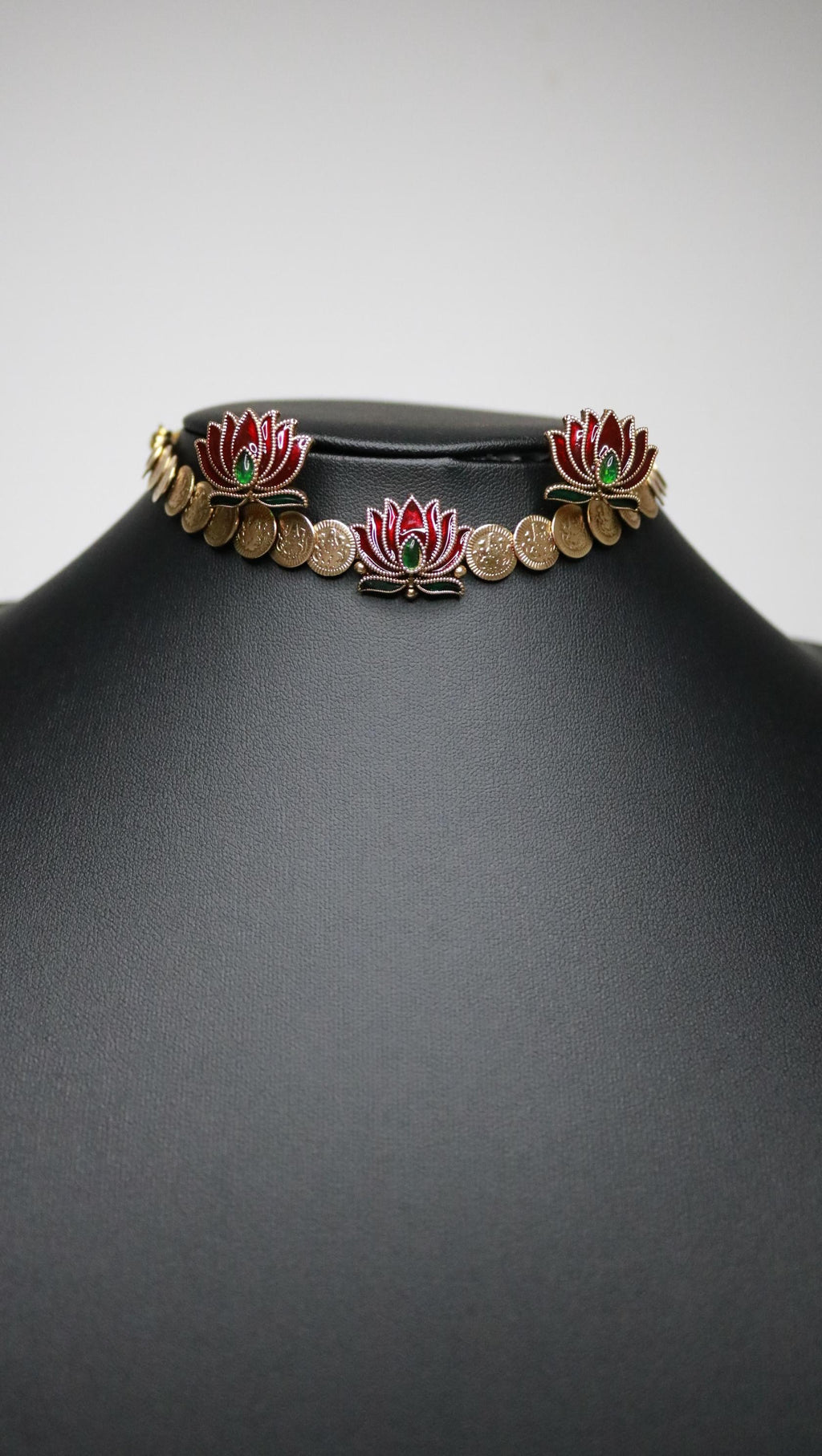 Lotus Coin Choker