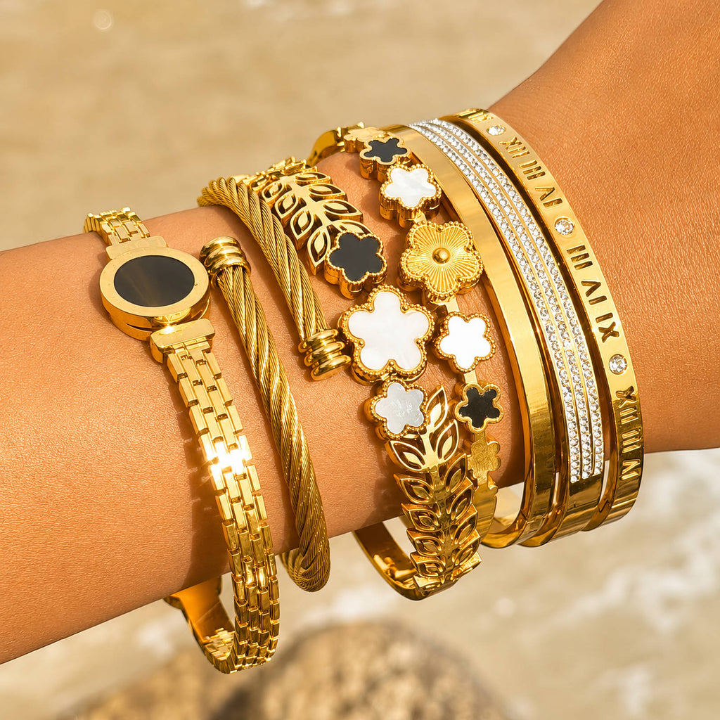 'Flowers' Bracelet. 18K Gold plated. AGB-90215