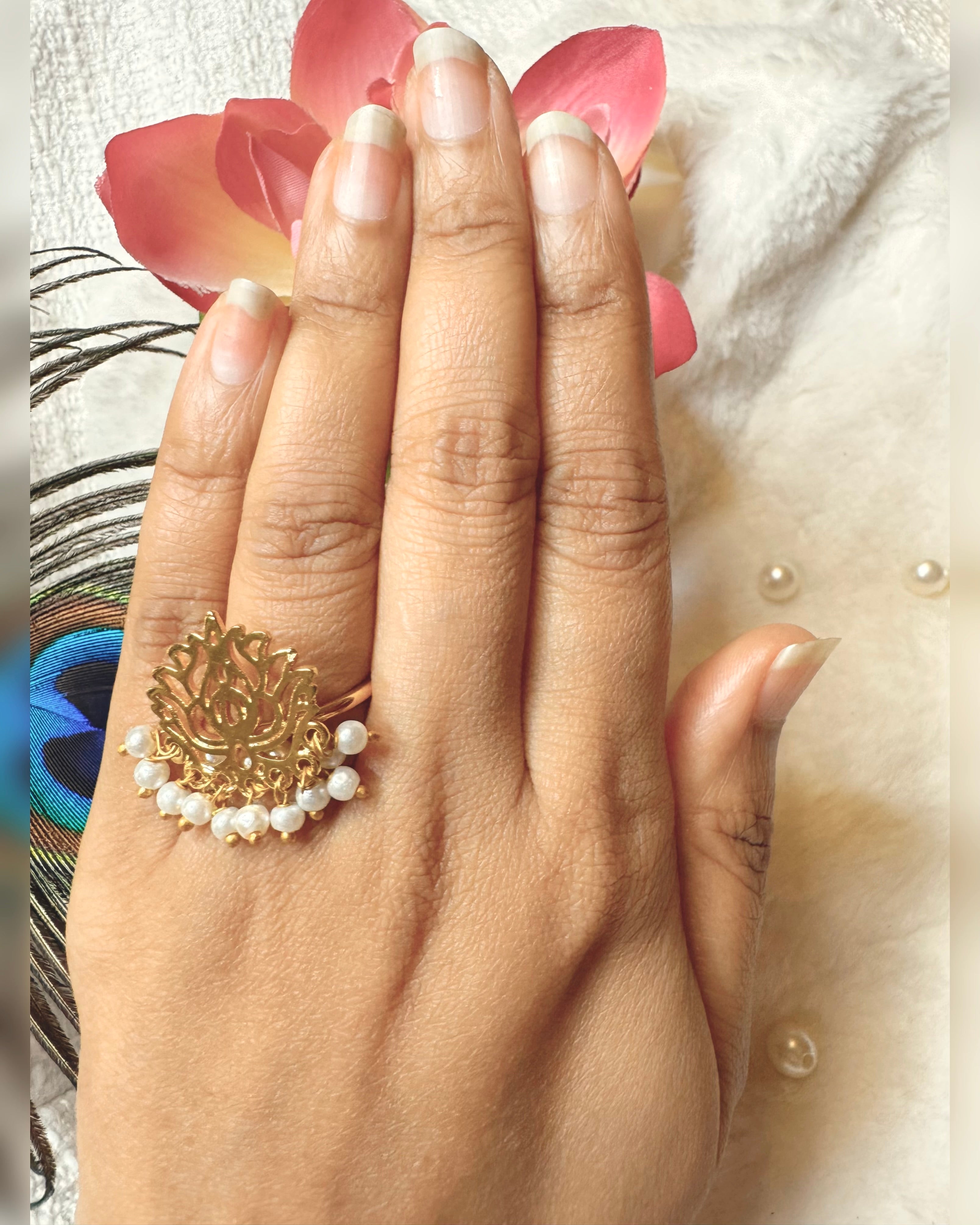 Lotus ring-AGR70101