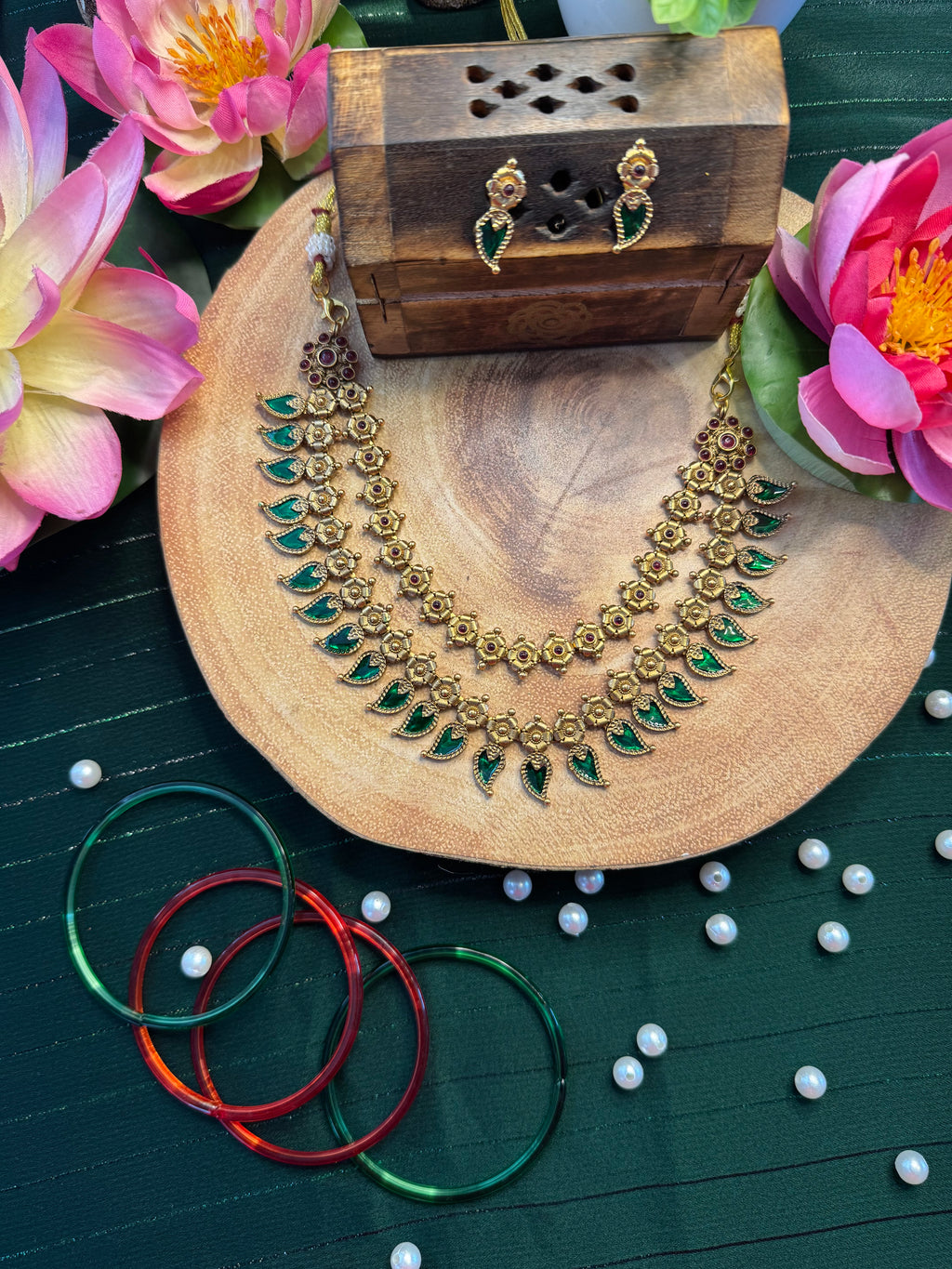 Vipanchika Double Layer Enamel Floral Neckpiece With Earring-ANP10803