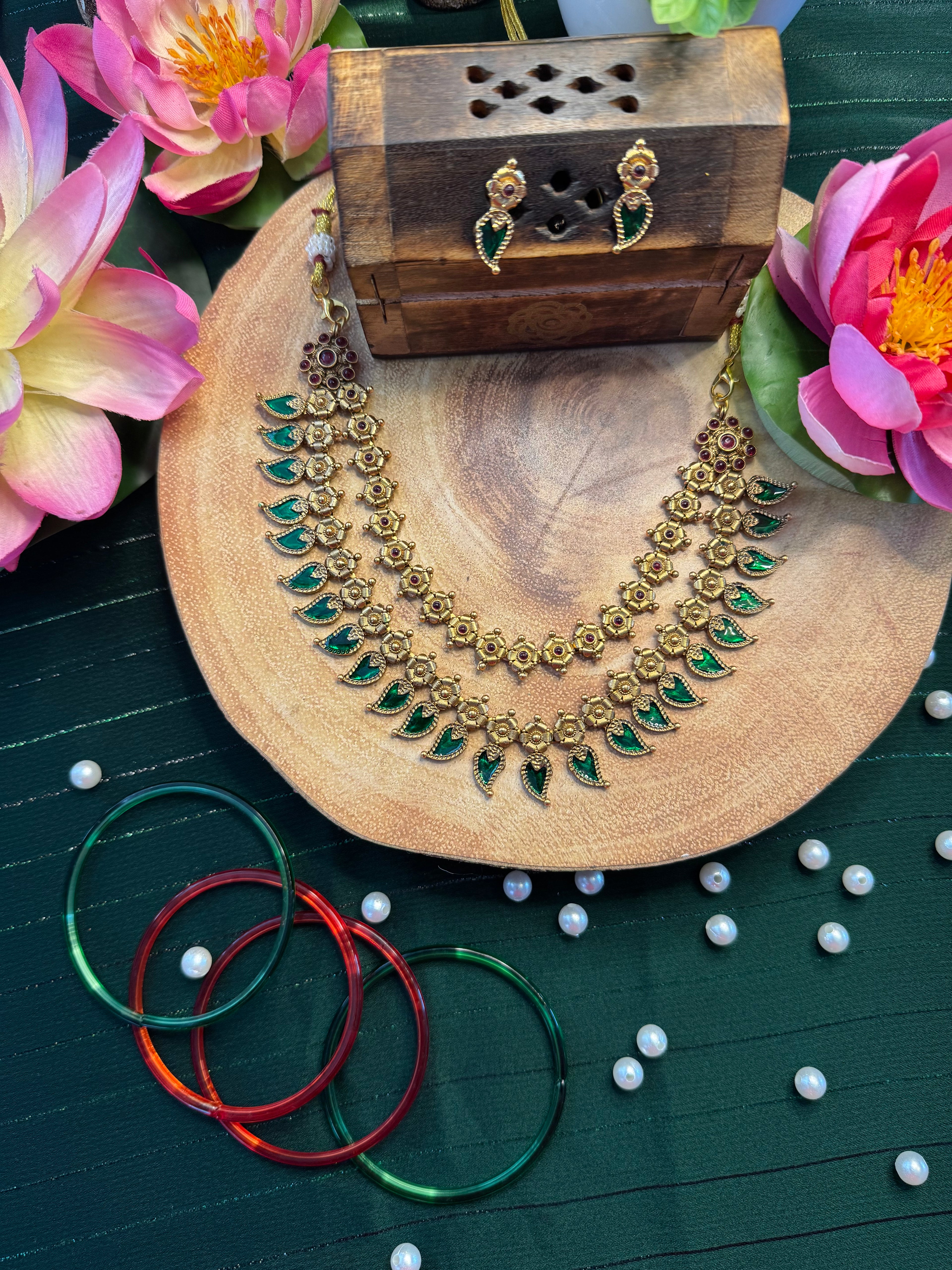 Vipanchika Double Layer Enamel Floral Neckpiece With Earring-ANP10803