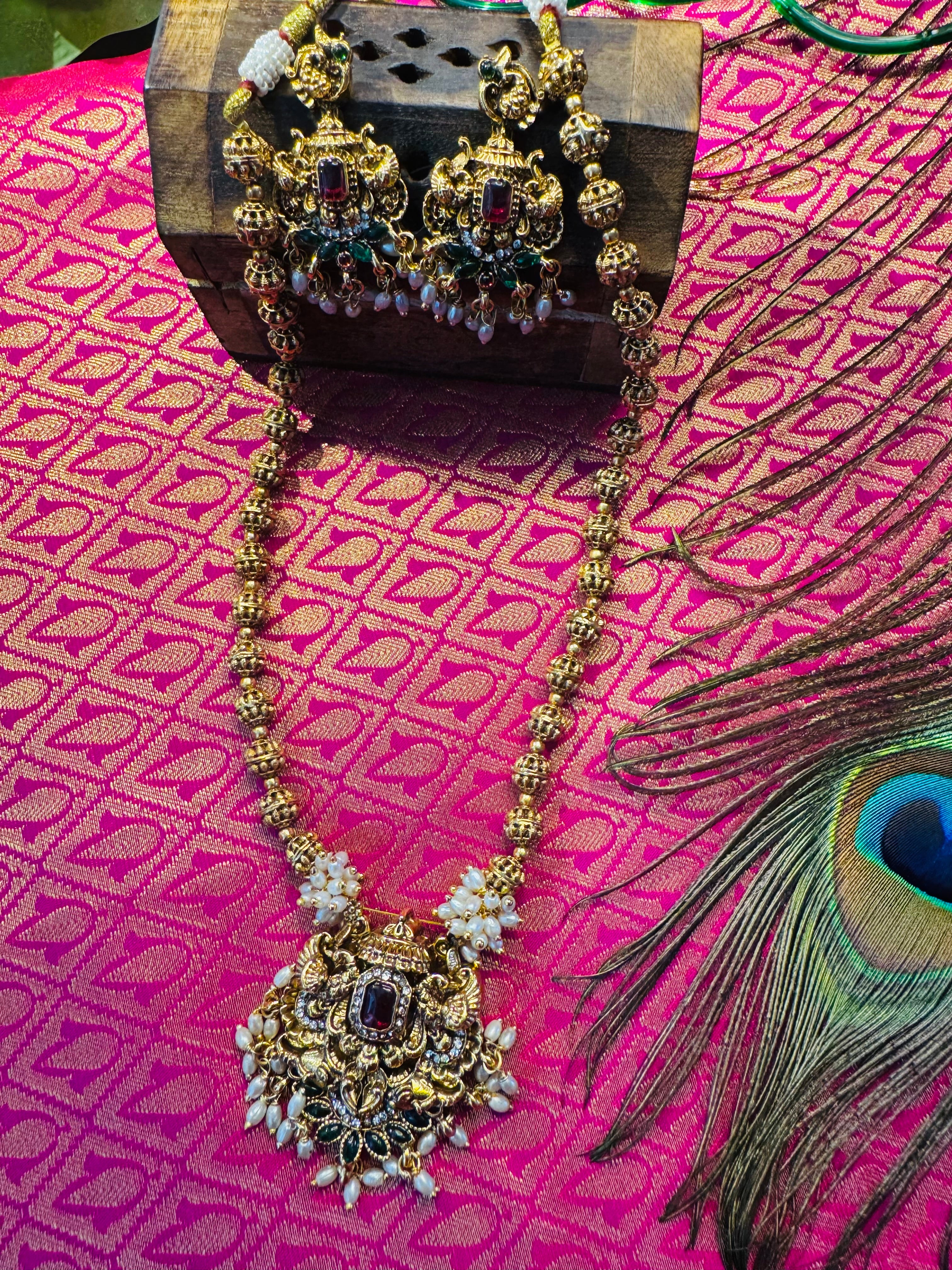 Mayookha rice pearl neck piece With Earring - ANP10811