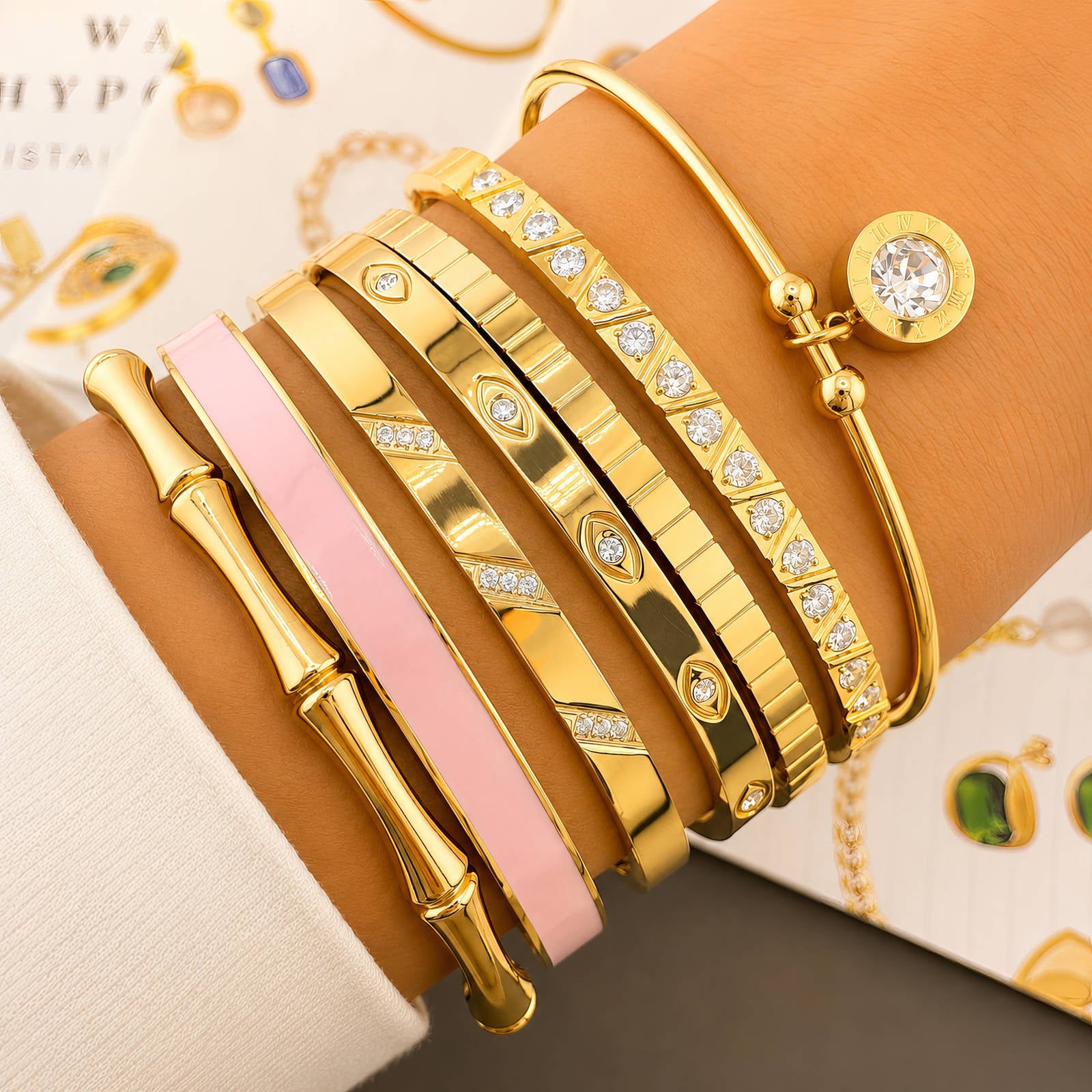 Bracelet 18K Gold plated. AGB-90217
