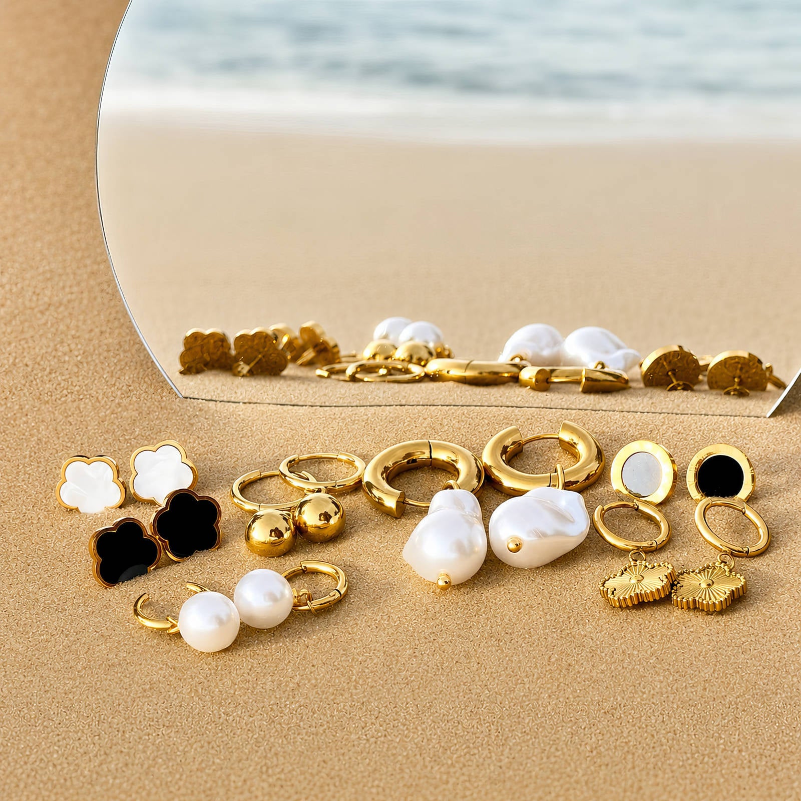 "Flowers" Earrings. 18K Gold plated. AGE-90319