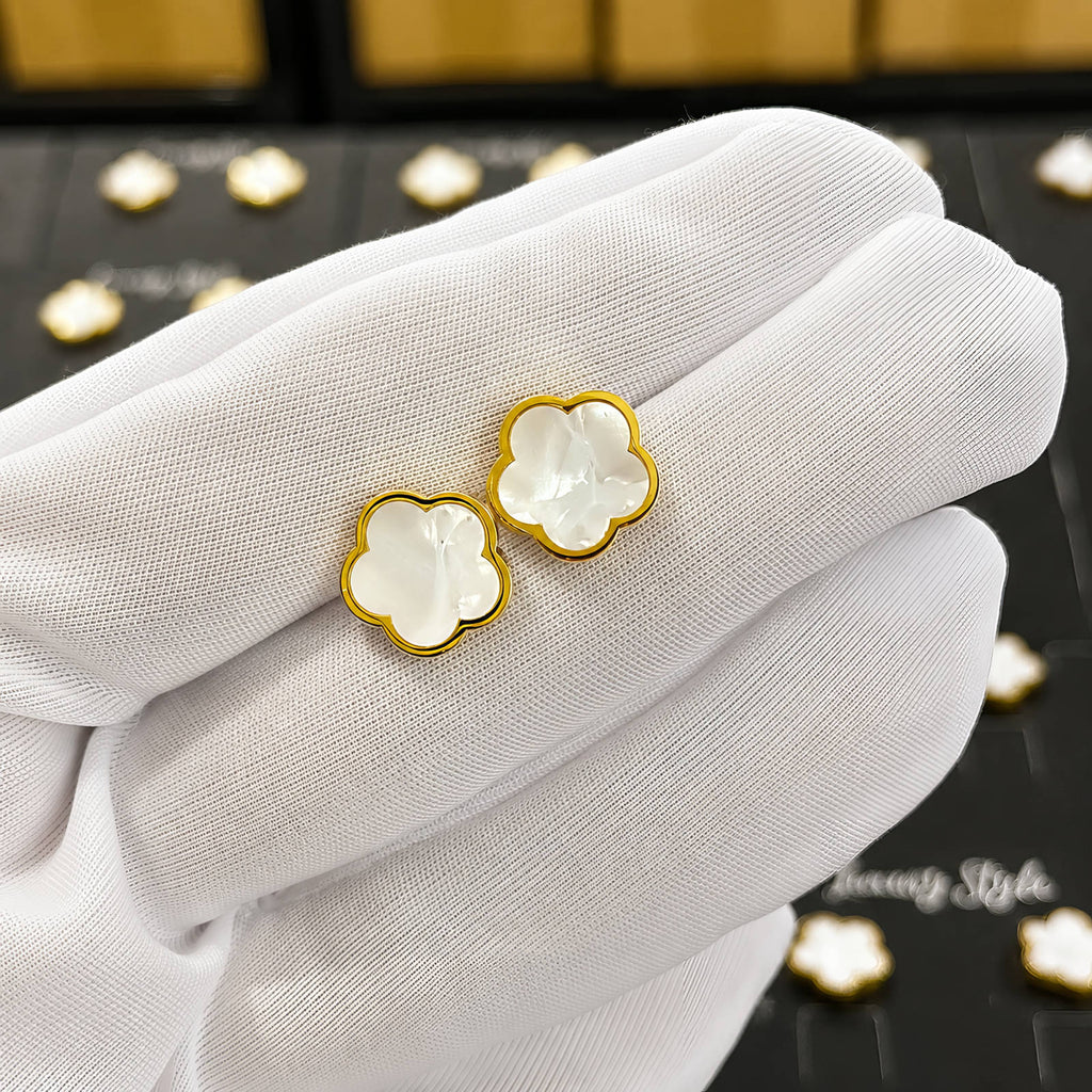 "Flowers" Earrings. 18K Gold plated. AGE-90319