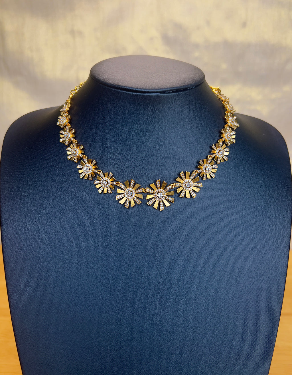 AD stone neckpiece - ANP 60151
