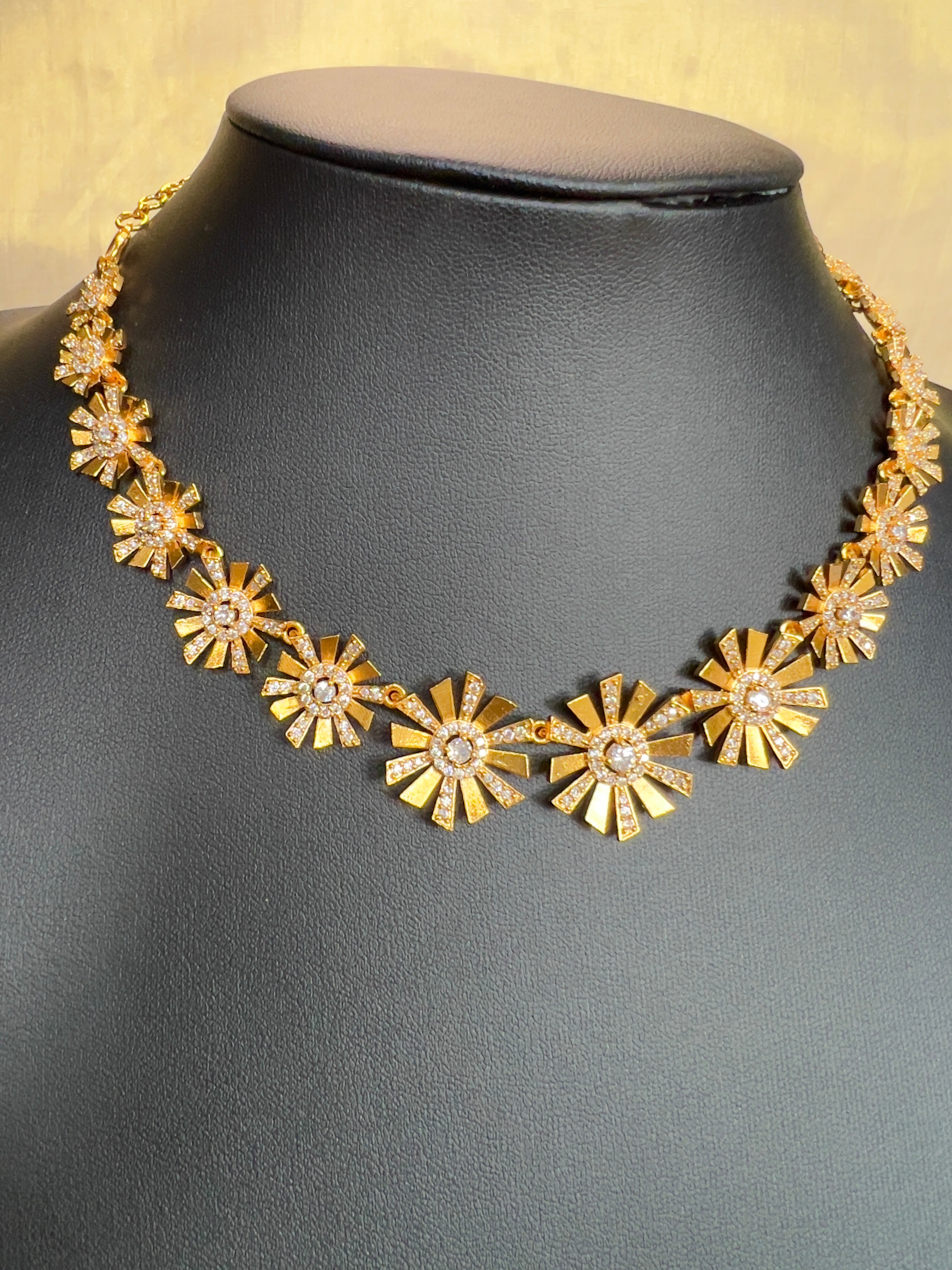 AD stone neckpiece - ANP 60151