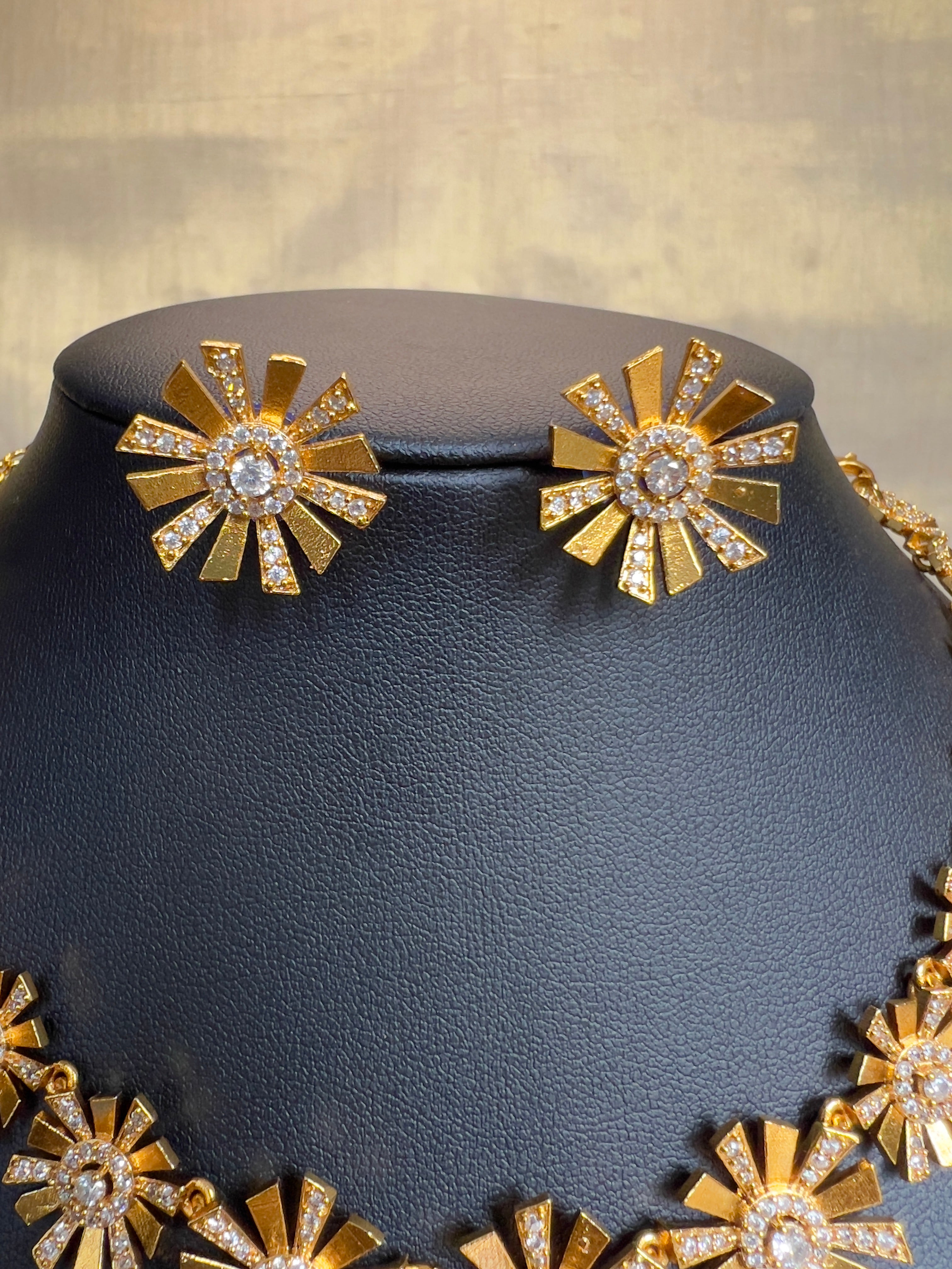 AD stone neckpiece - ANP 60151