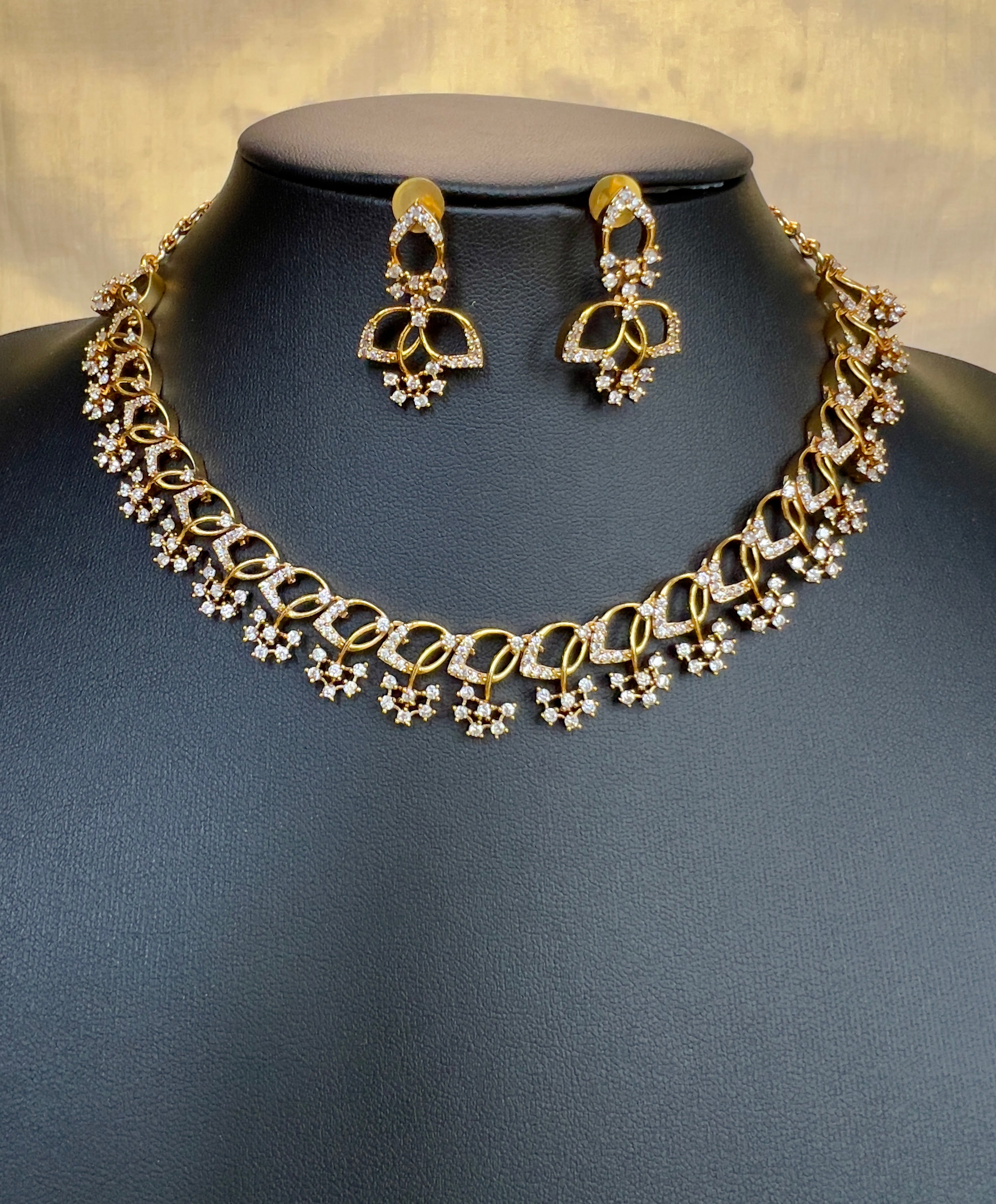 AD stone neckpiece with earrings - ANP 60150