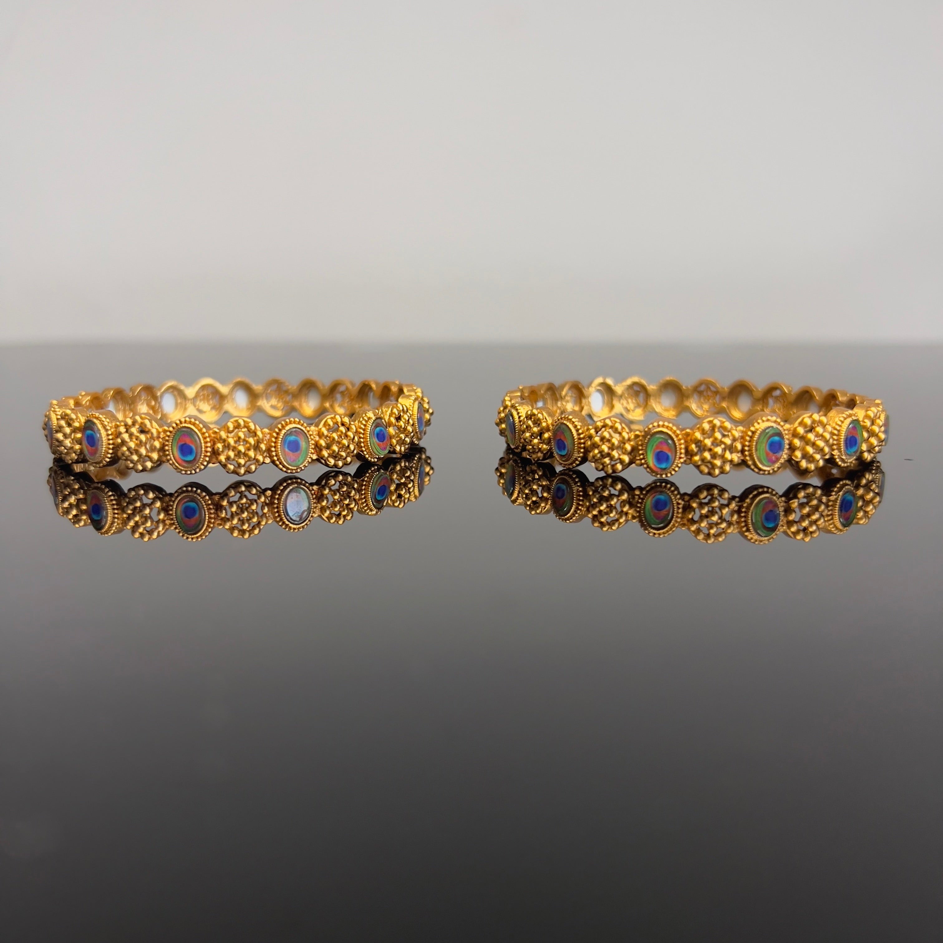 Antique Gold Textured Stone Bangles-ABA10114