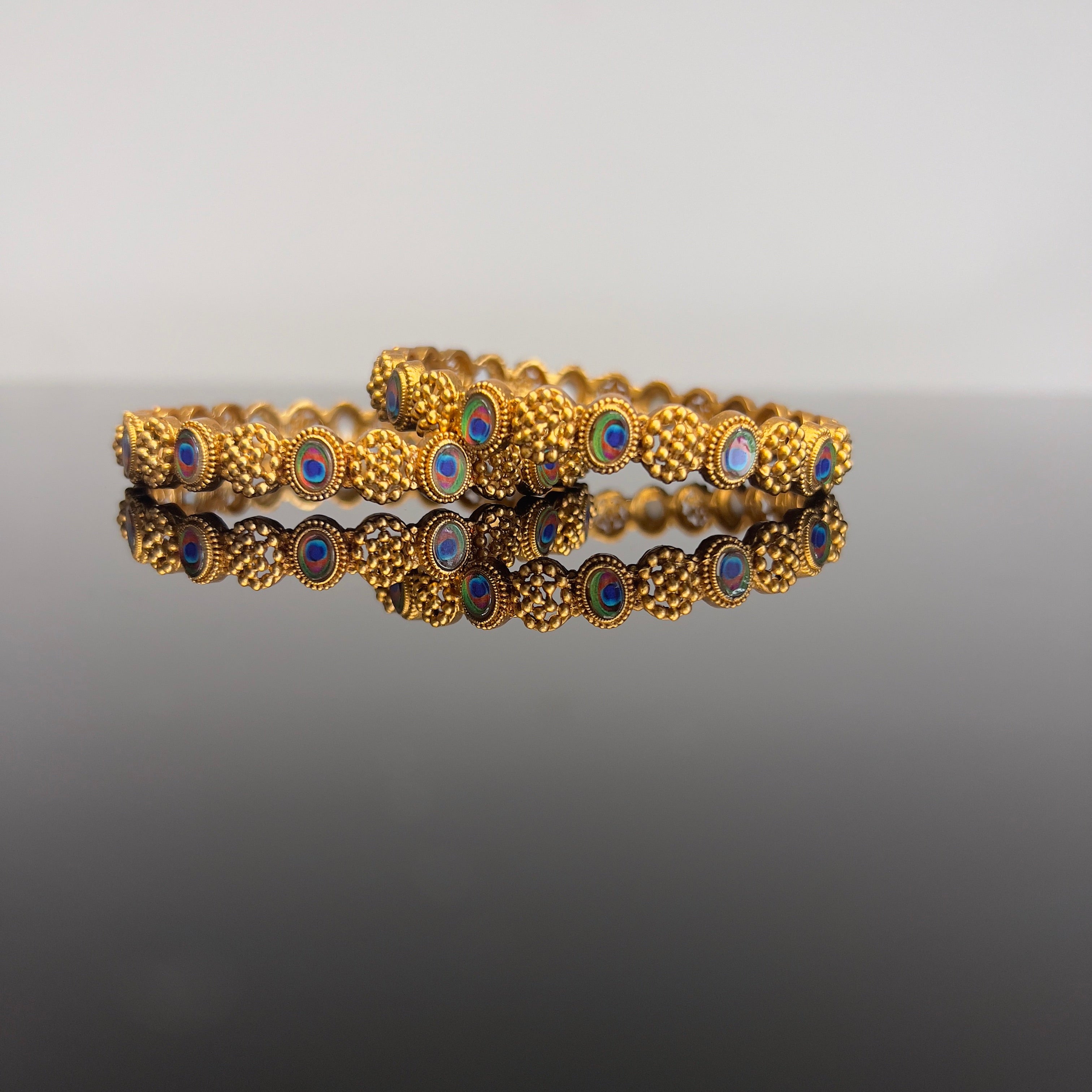 Antique Gold Textured Stone Bangles-ABA10114