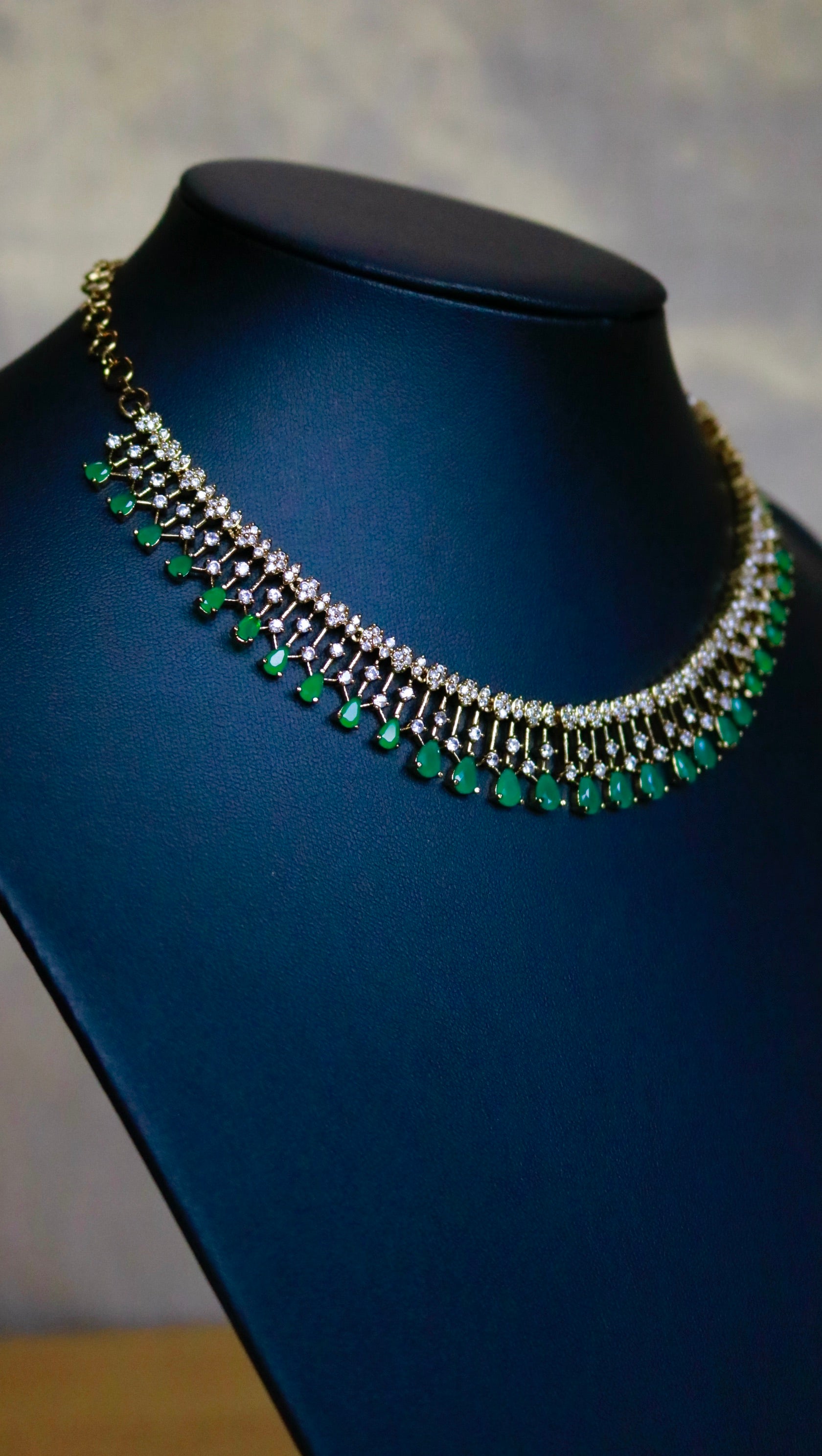 AD stone neckpiece - ANP 60154