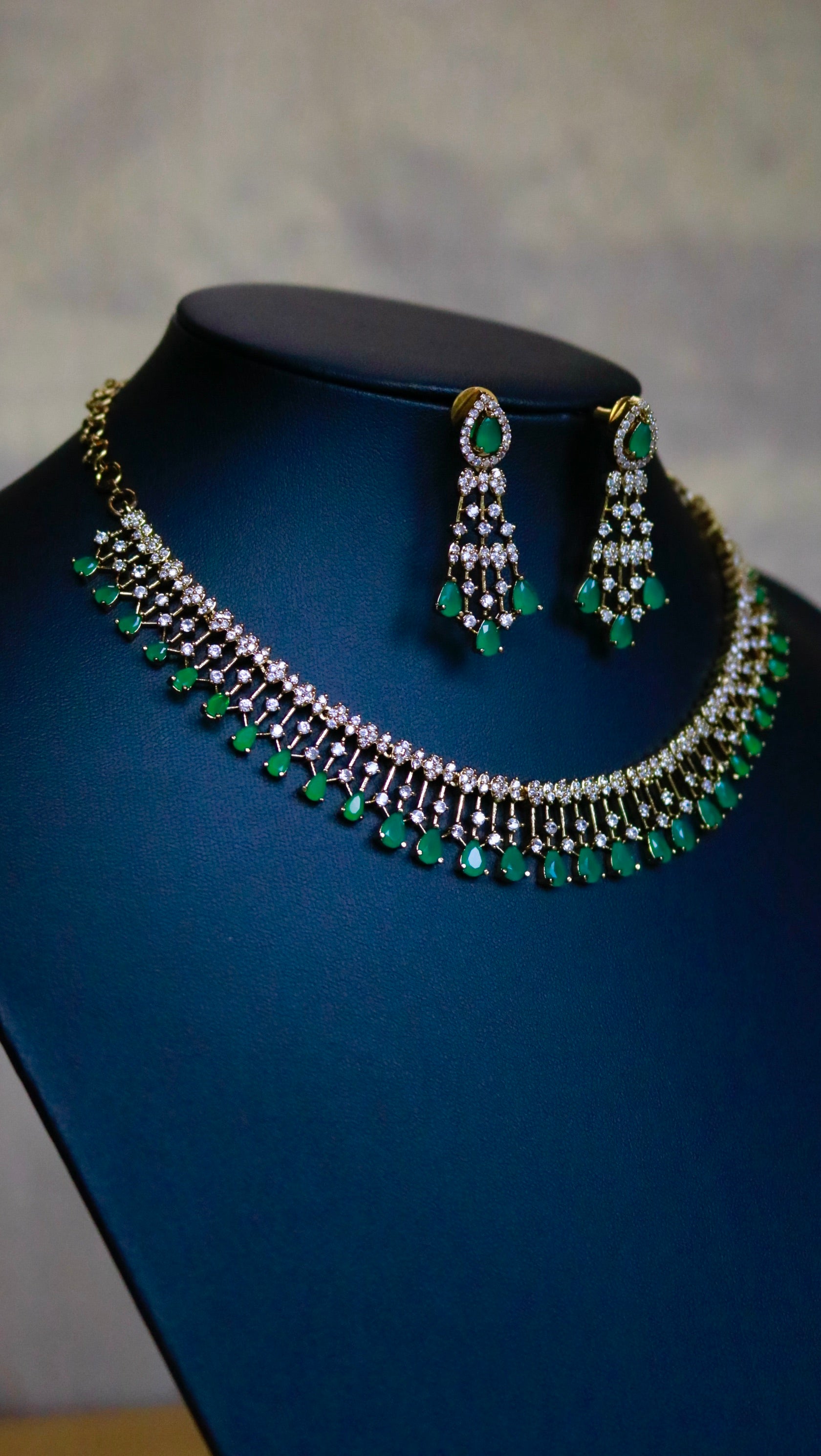 AD stone neckpiece - ANP 60154