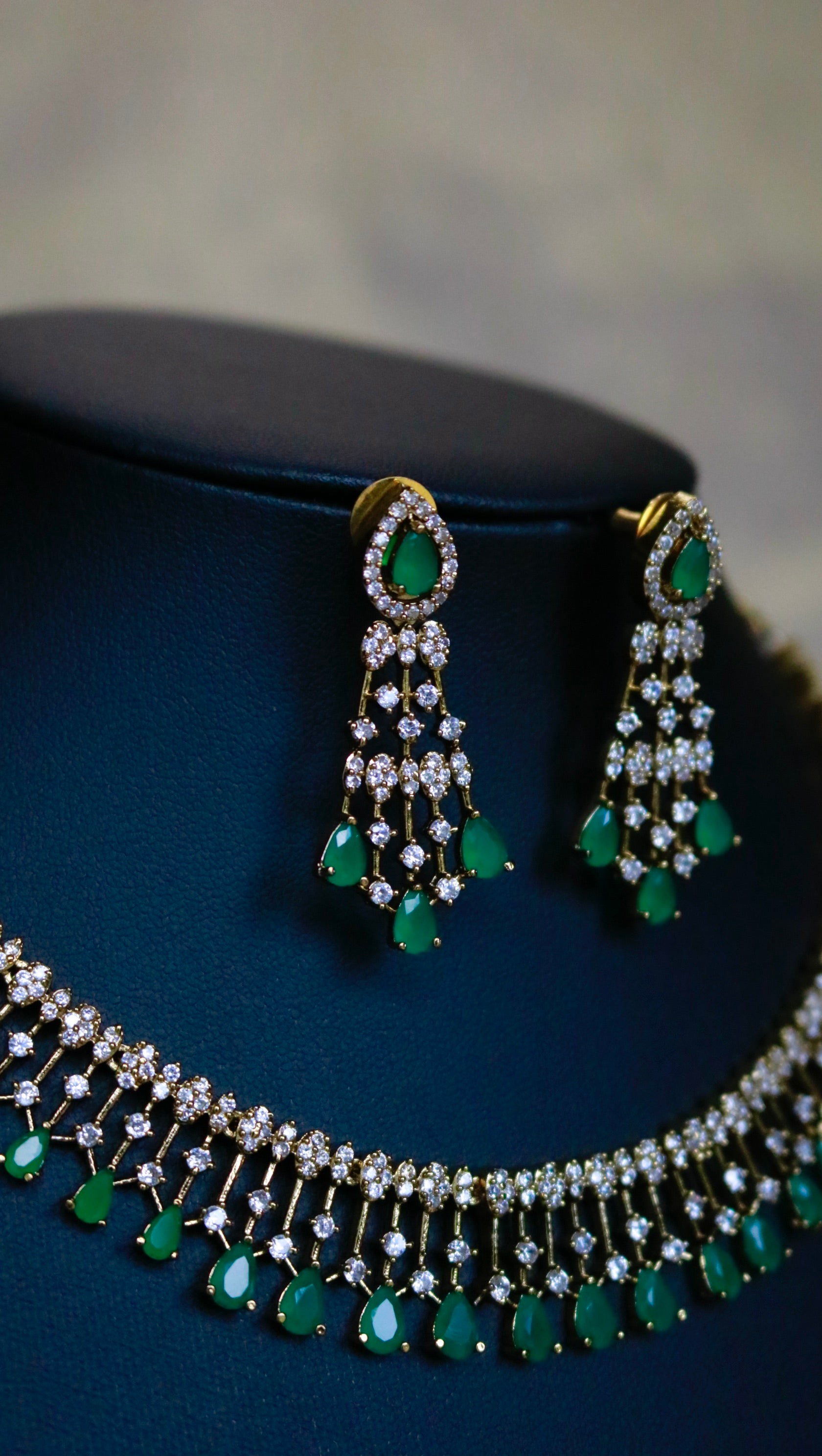 AD stone neckpiece - ANP 60154