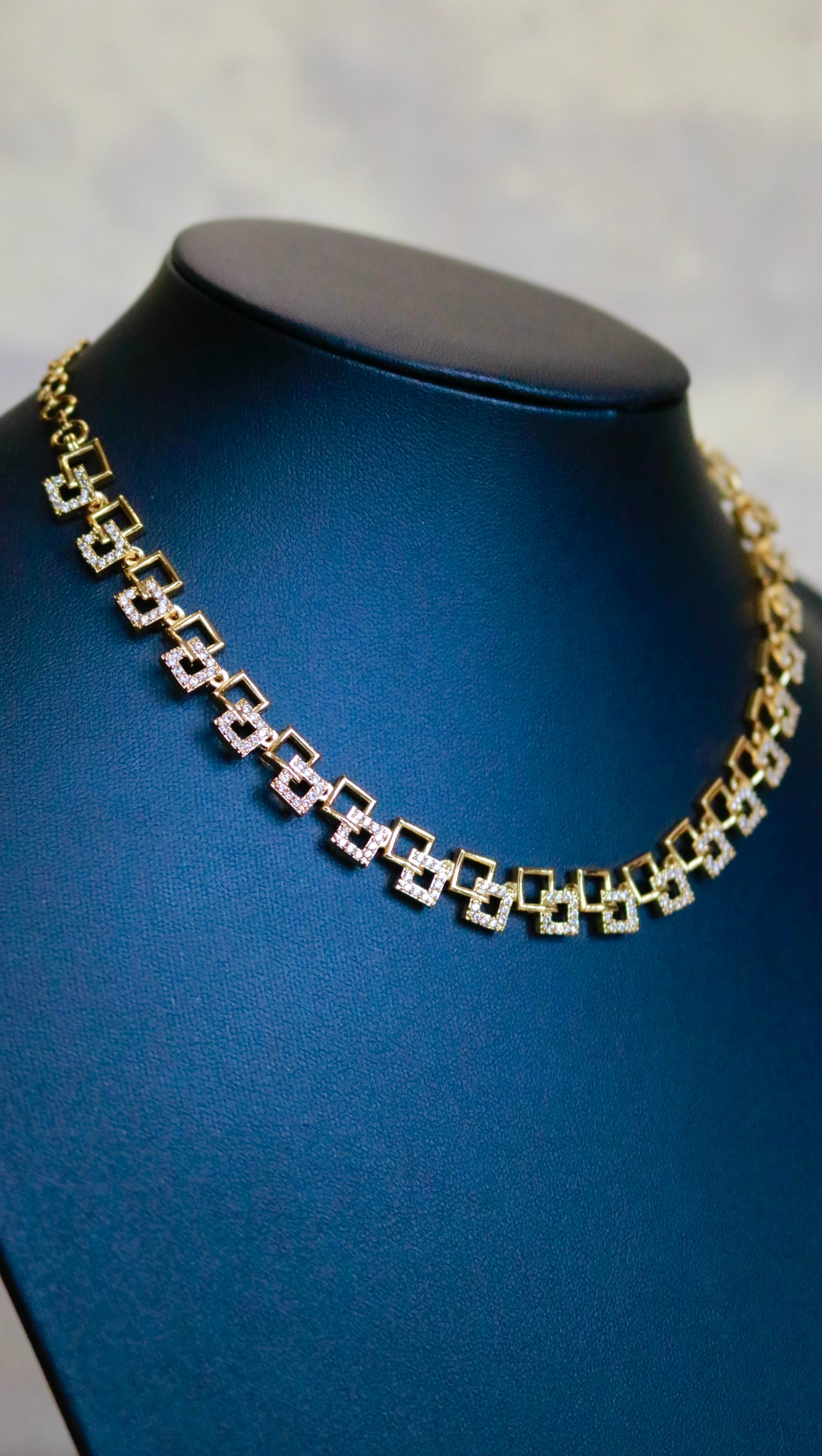 AD stone neckpiece - ANP 60152