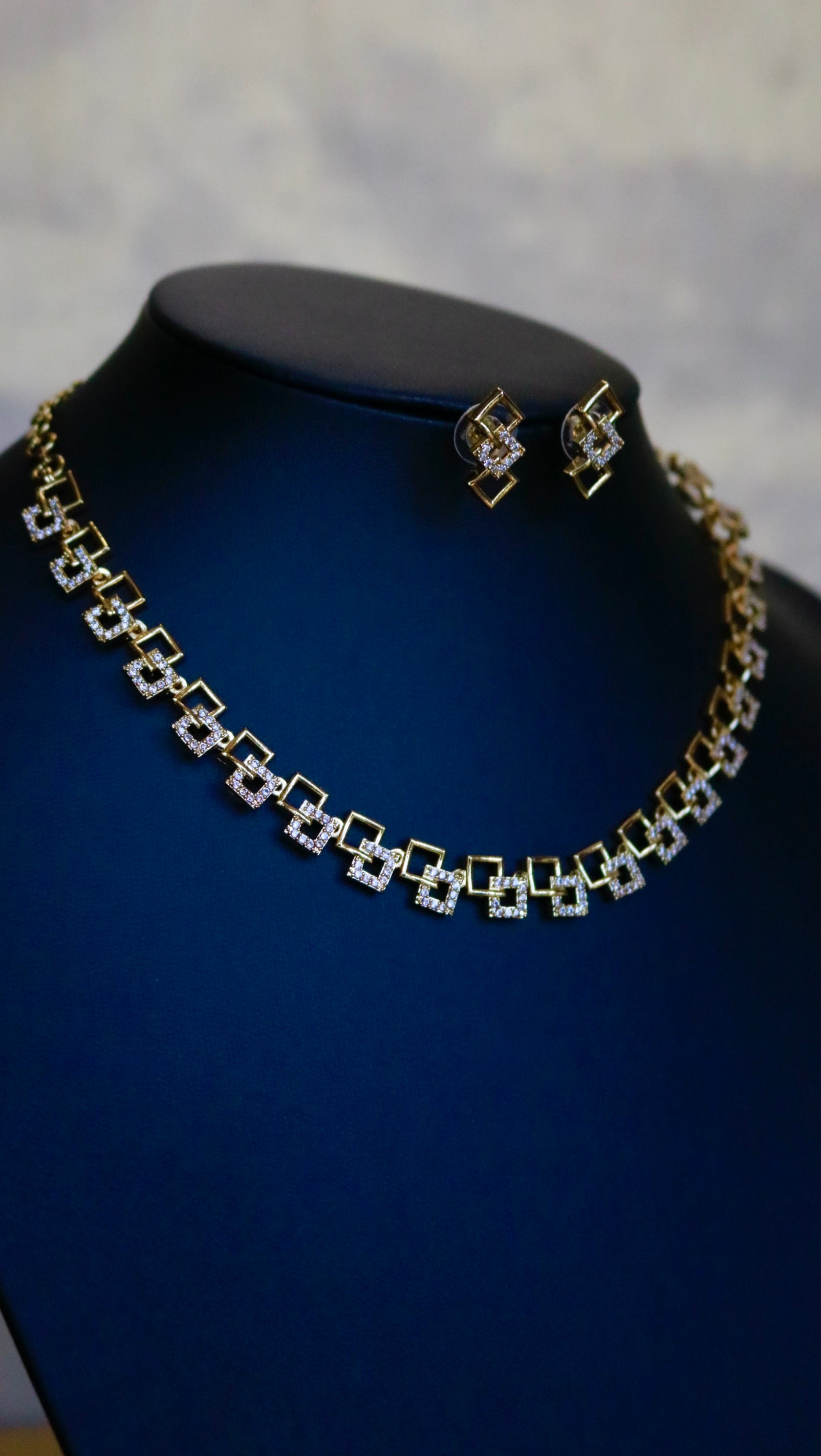AD stone neckpiece - ANP 60152