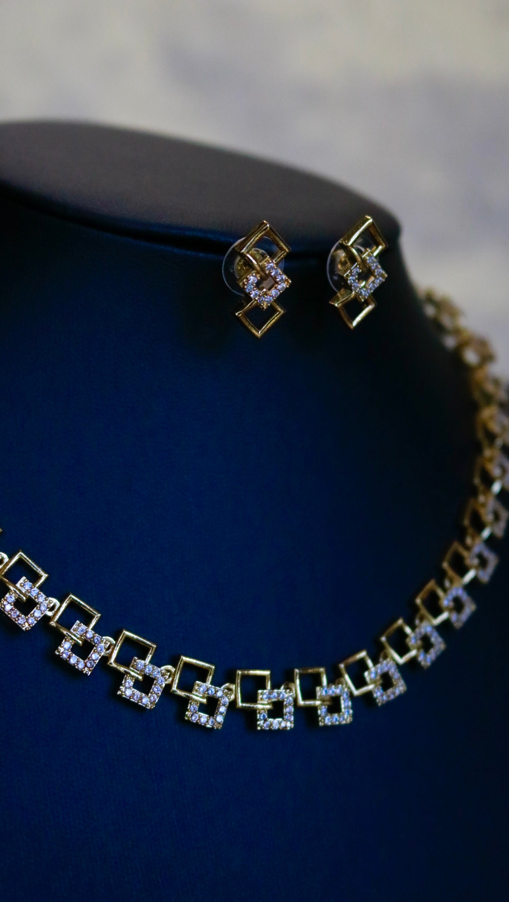 AD stone neckpiece - ANP 60152